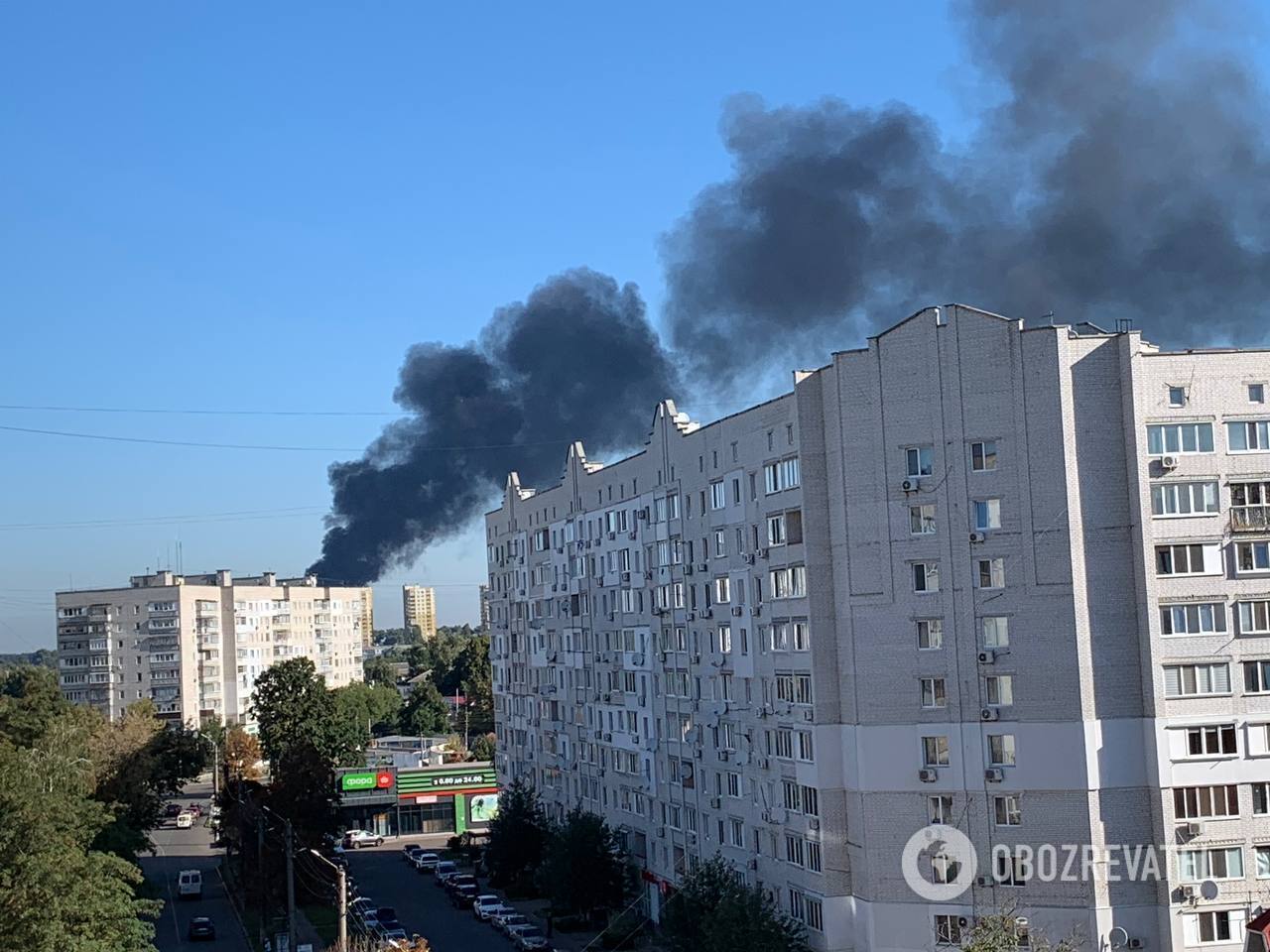 У Борисполі сталася пожежа на підприємстві, гасили пів дня. Фото і відео