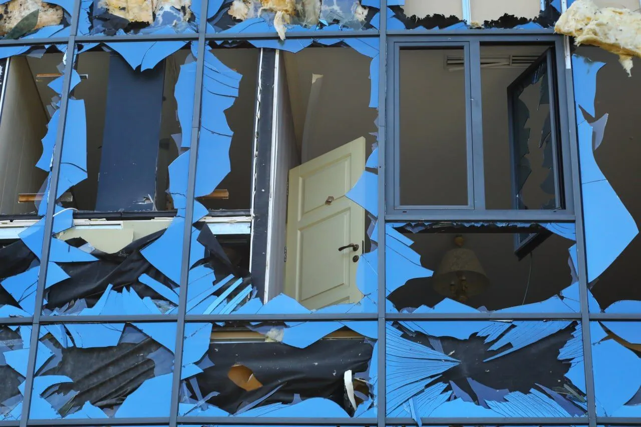 Окупанти влаштували новий обстріл Харкова: поранено 14 людей, троє з них – діти. Фото і відео