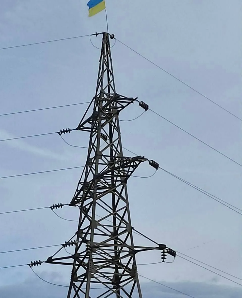 Гайдай показав прапор України у ще одному населеному пункті Луганської області dqxikeidqxitkant