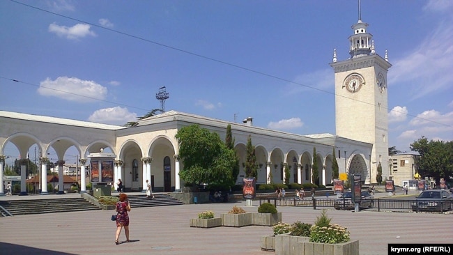 Залізничний вокзал Сімферополя, ілюстраційне фото dqxikeidqxitkant