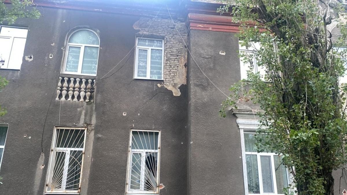 Фото Оккупанты разрушили многоэтажку в Бахмуте и массивно обстреляли Авдеевку 15 сентября 2022 dqxikeidqxitkant