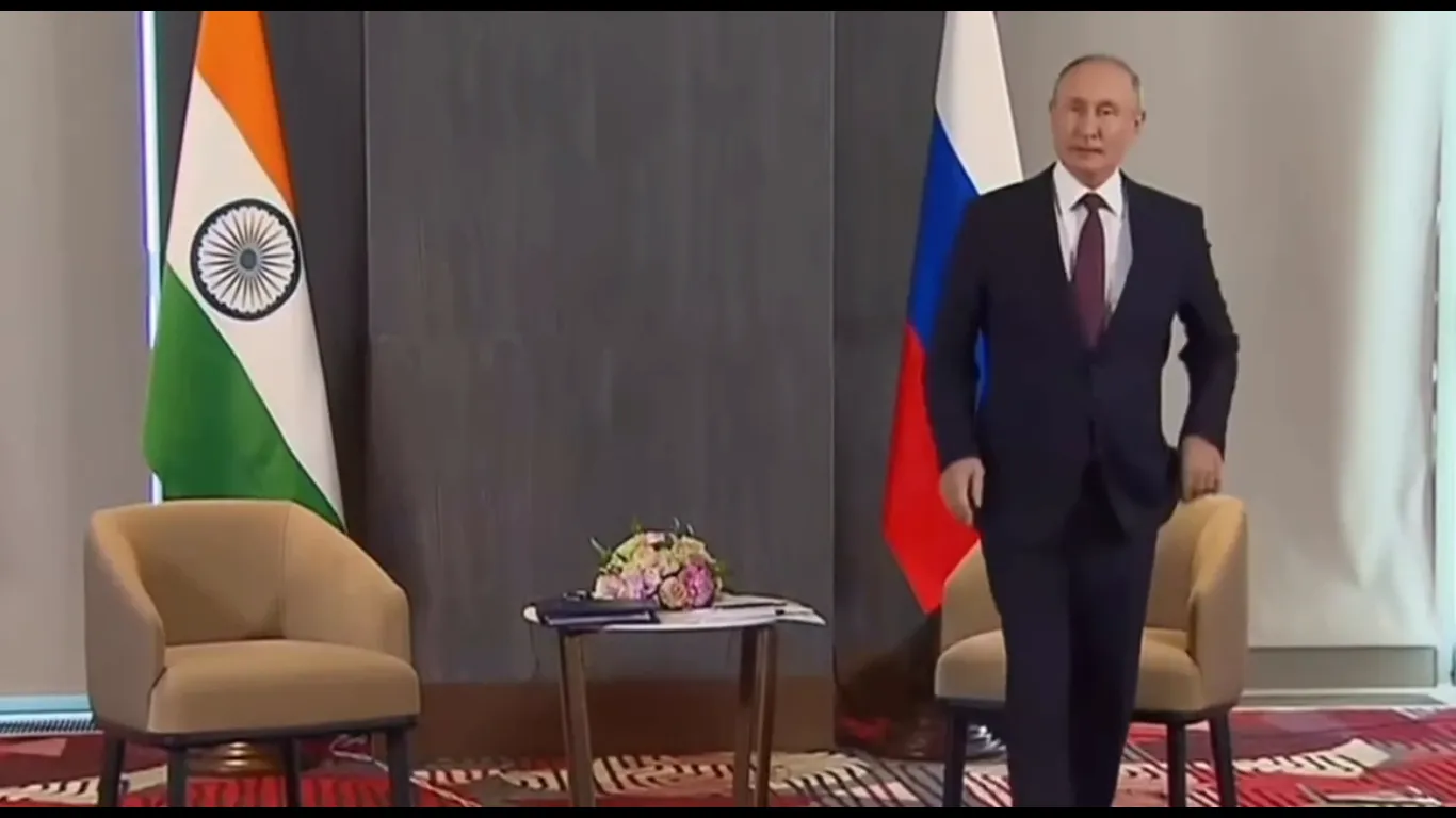 Путіна знову принизили, змусивши чекати президента Індії: господар Кремля прикинувся стендапером. Відео dqxikeidqxiqqeant