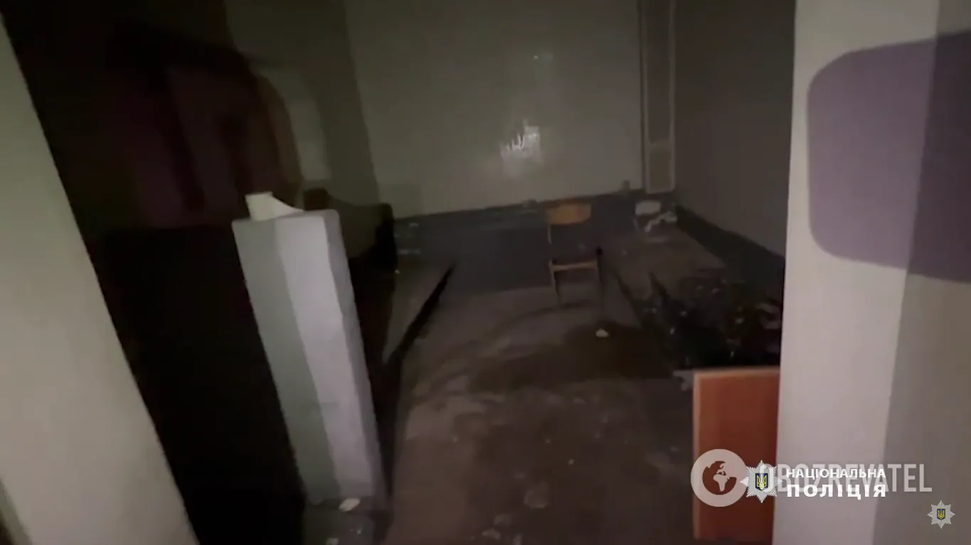 Приміщення, де російські військові катували мирних жителів