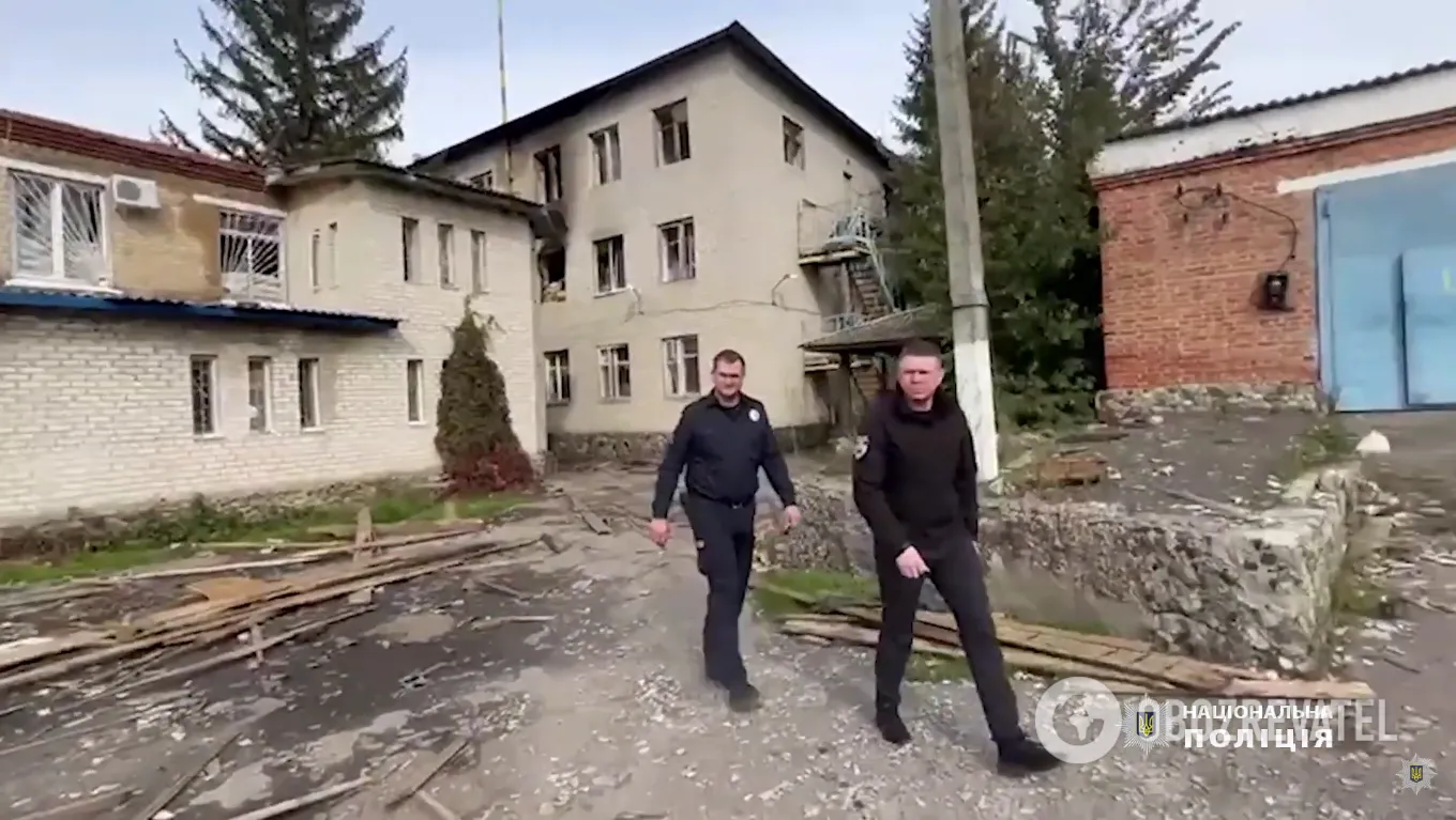 Поліцейські збирають докази військових злочинів супротивника