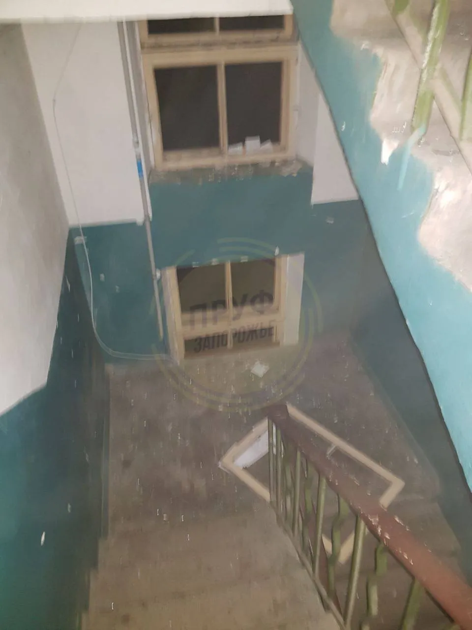 Росія завдала нового ракетного удару по Запоріжжю: пошкоджені десятки будинків, 17 загиблих. Фото і відео