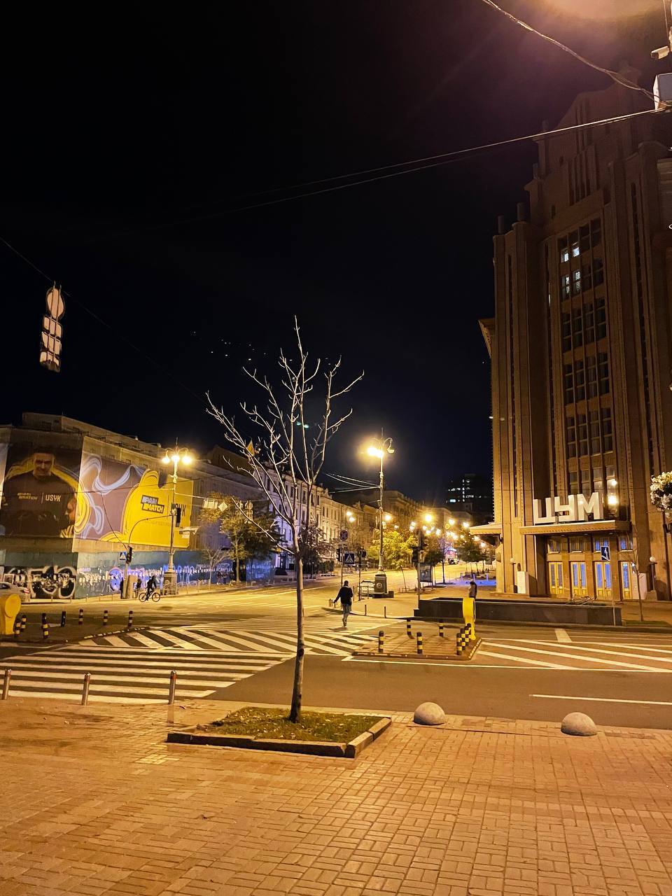 Порожні вулиці столиці, фото 1 dqxikeidqxitkant