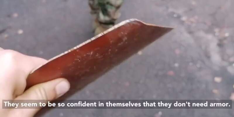 Из фетра? Украинские бойцы показали, с какими средствами защиты в России отправляют воевать кафиров. Видео