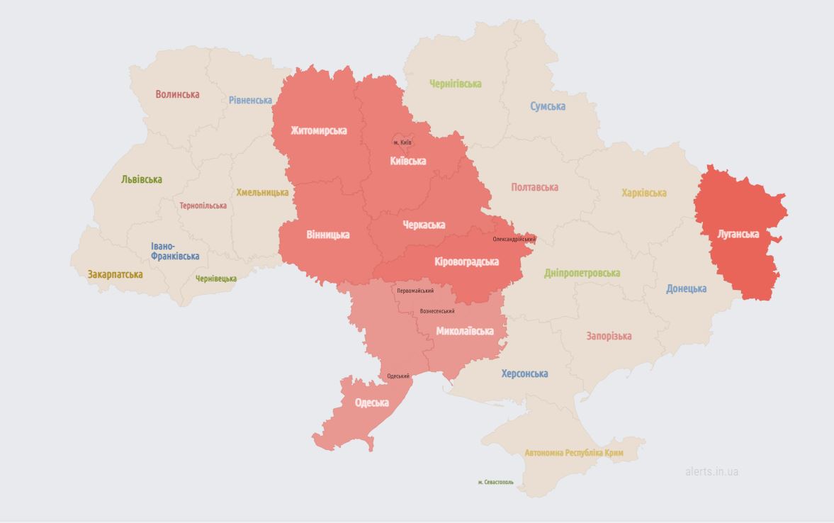 У Київській області повідомляють про роботу ППО dqxikeidqxitkant