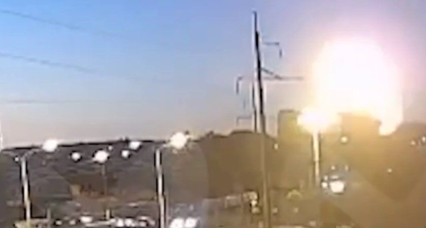 Люди з жахом стрибали з палаючих балконів: подробиці катастрофи Су-34 у РФ dqxikeidqxiqqeant