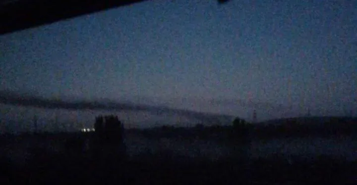 Окупанти вночі обстріляли Дніпропетровщину, вранці завдали ударів по Кривому Розі та Дніпру. Фото і відео