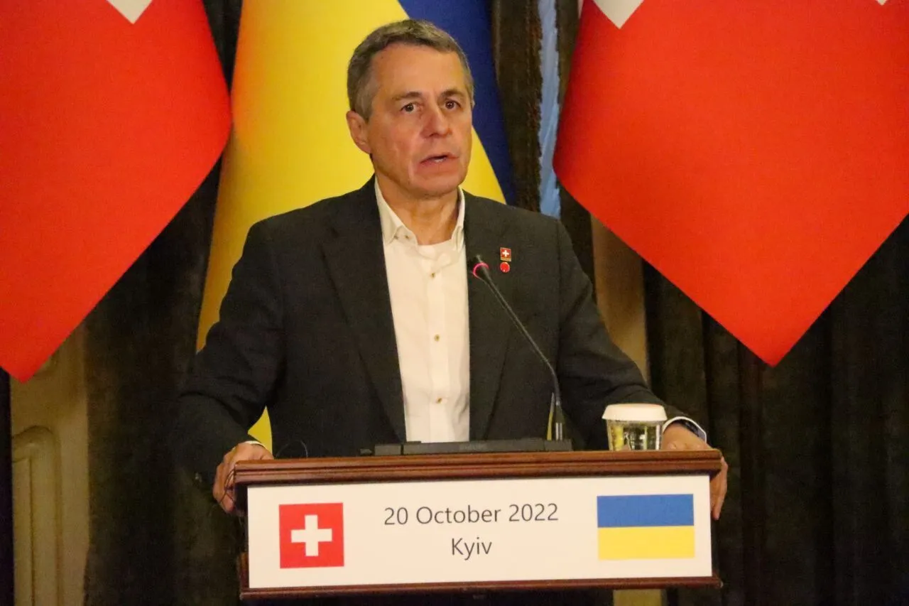 Зеленський і президент Швейцарії Кассіс підписали угоду в сфері діджиталізації. Фото та відео dqxikeidqxiqqeant