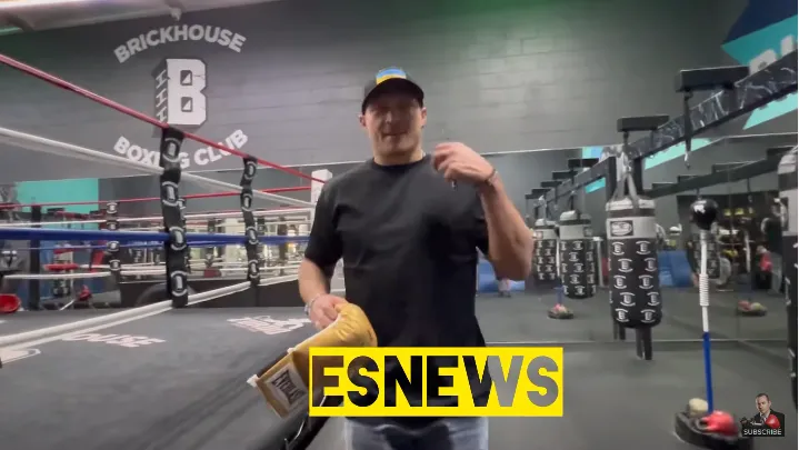 ’’Ты алкоголик’’. Усик устроил треш-ток Тайсону Фьюри. Видео dqxikeidqxiqqeant