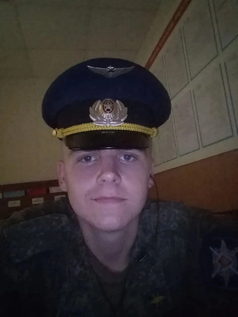    19-  :      .  dqxikeidqxiqqeant