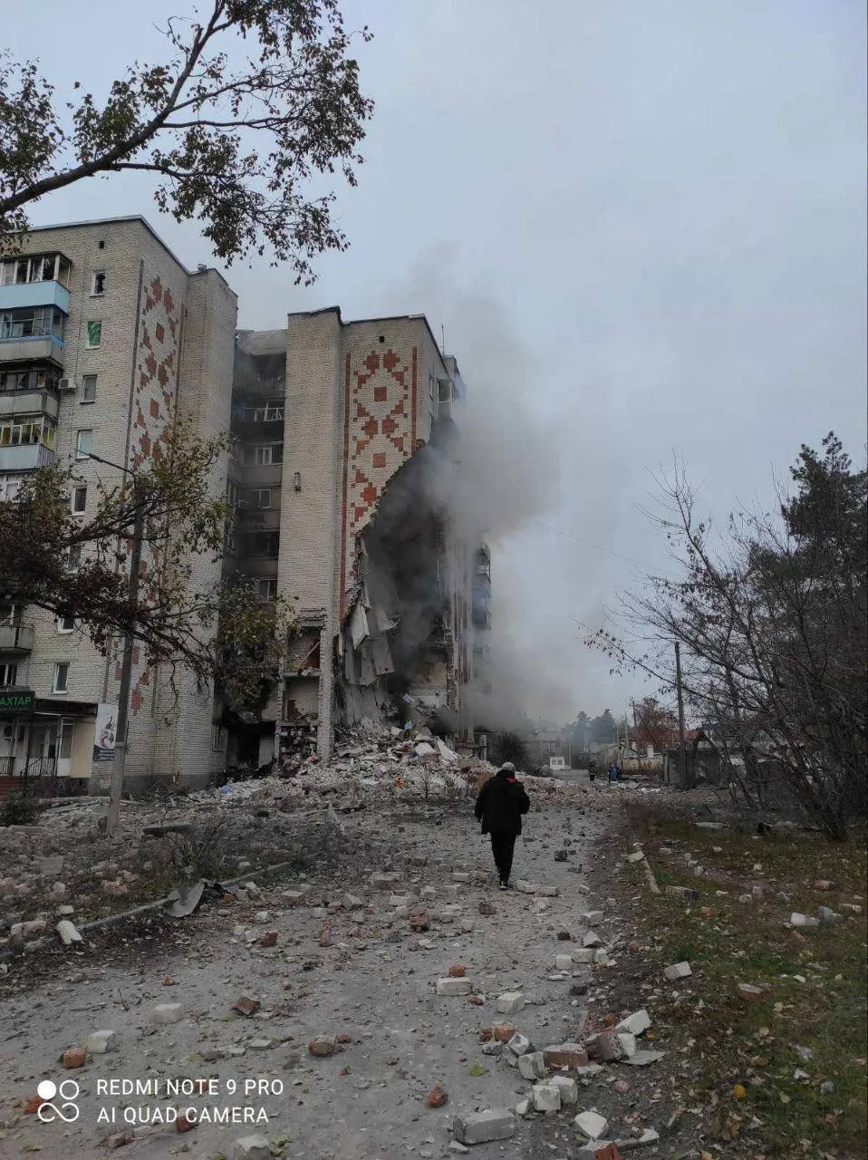 Зруйнований житловий будинок dqxikeidqxitkant