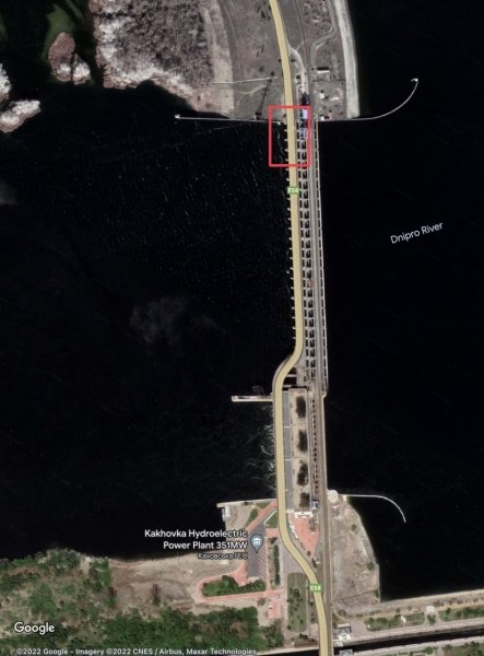 Знімок пошкодженої греблі, Каховська ГЕС