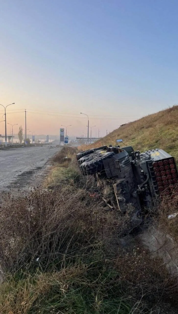 У мережі показали ’’Град’’ росіян на Херсонщині, який ’’приліг відпочити’’. Фото dqxikeidqxiqqeant