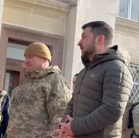 ’’Важно быть здесь’’: Зеленский ответил, почему прибыл в недавно освобожденный Херсон. Видео dqxikeidqxiqqeant