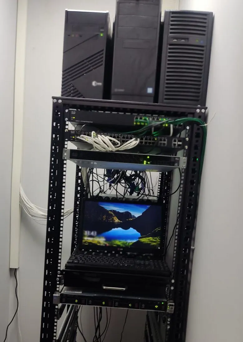 Правоохоронці Києва викрили підпільне інтернет-казино: зловмисники перерахували в РФ близько 3 млрд грн. Фото