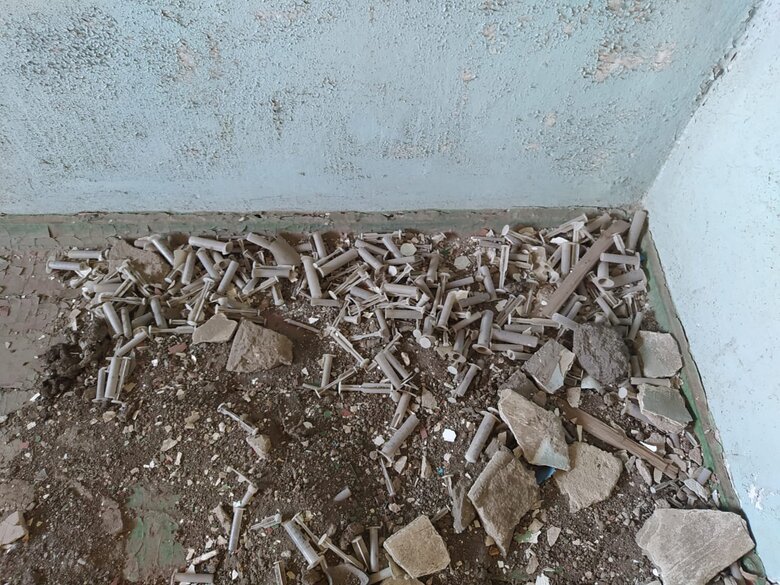 ҳ   ’       , -  04