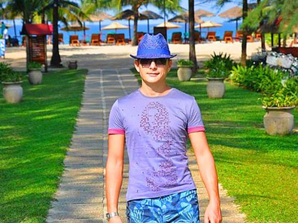 : Facebook dqxikeidqxiqqeant