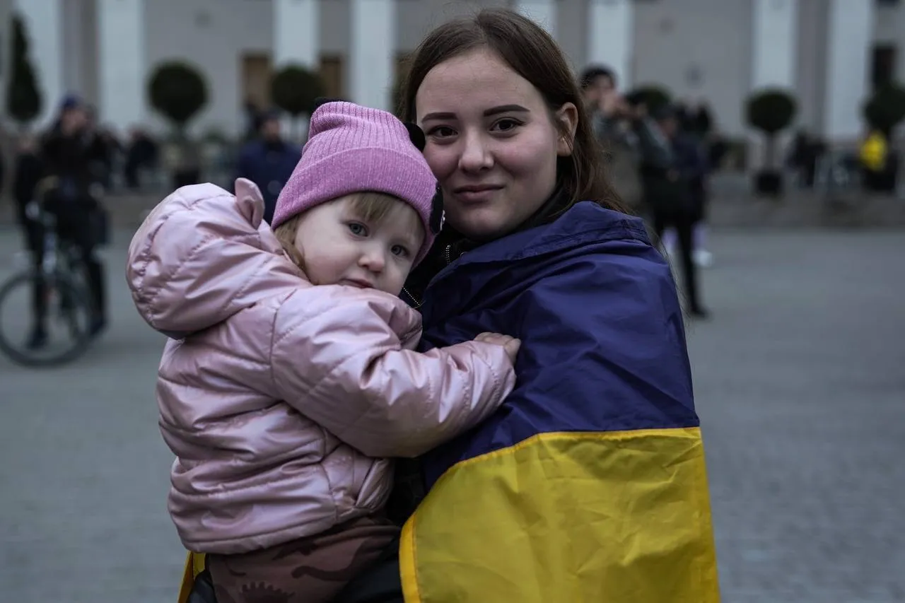 :      㳺 ,      dqxikeidqxiqqeant