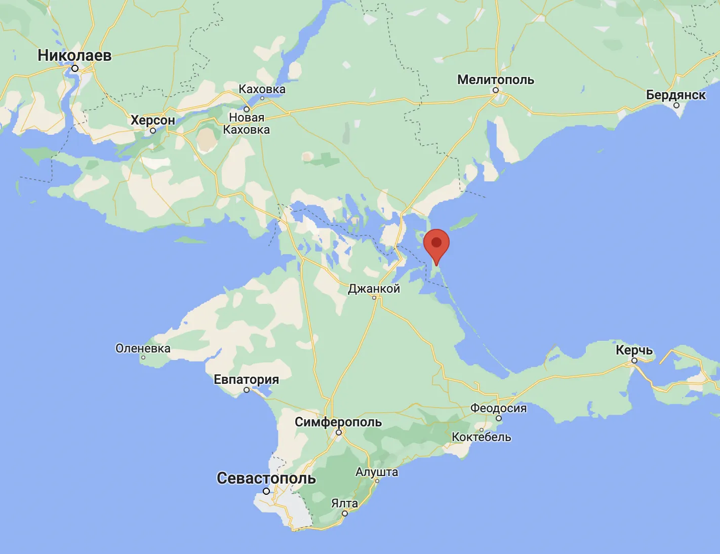 Окупанти в Стрілковому на Херсонщині влаштували катівню на території бази відпочинку: там знущаються з українців dqxikeidqxiqqeant