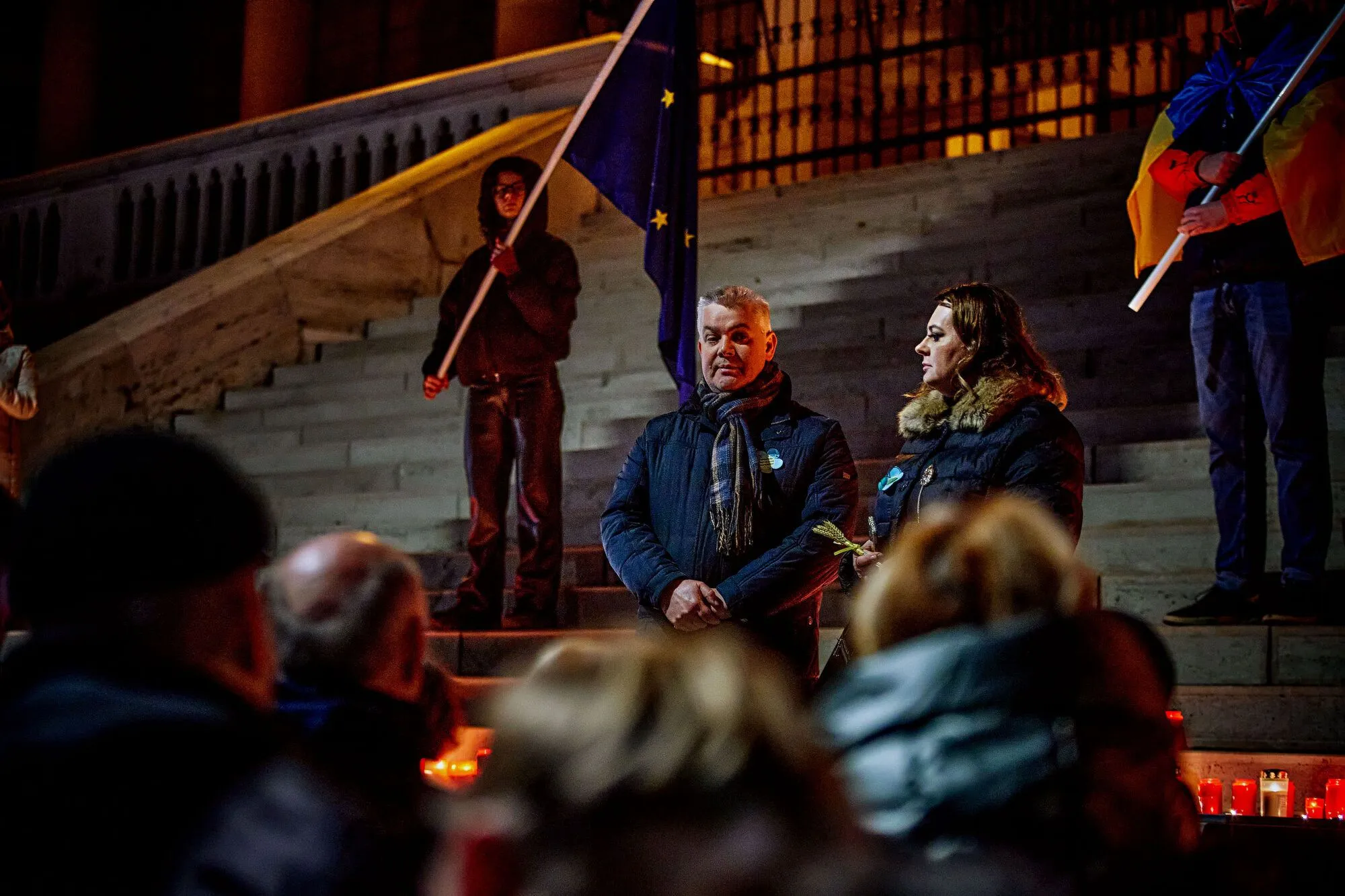 Парламент в Угорщині вимкнув на півгодини світло в пам’ять про жертв Голодомору. Фото