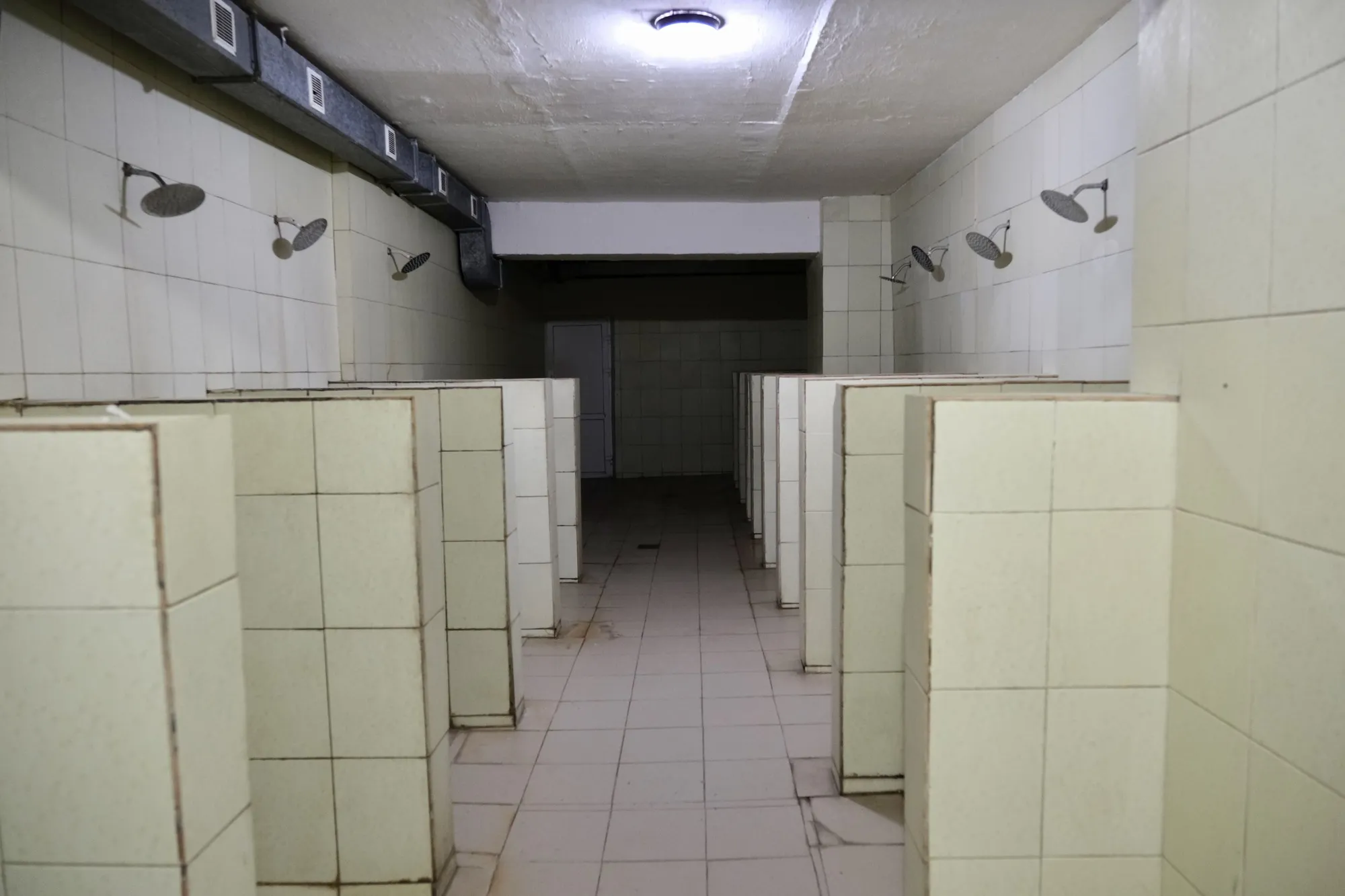 Таке точно не побачать росіяни: що відбувається в таборі для російських військовополонених. Фоторепортаж