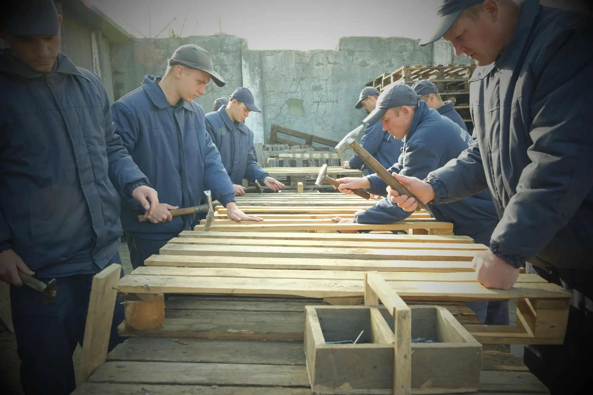 Таке точно не побачать росіяни: що відбувається в таборі для російських військовополонених. Фоторепортаж
