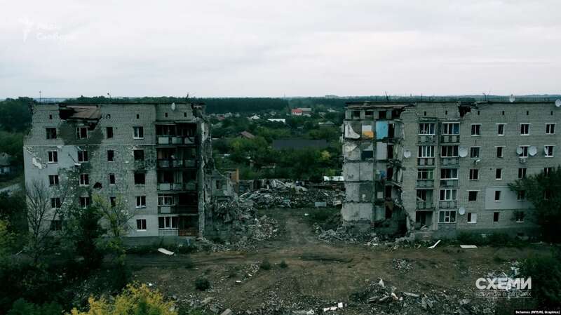 Разрушенная пятиэтажка в Изюме dqxikeidqxitkant