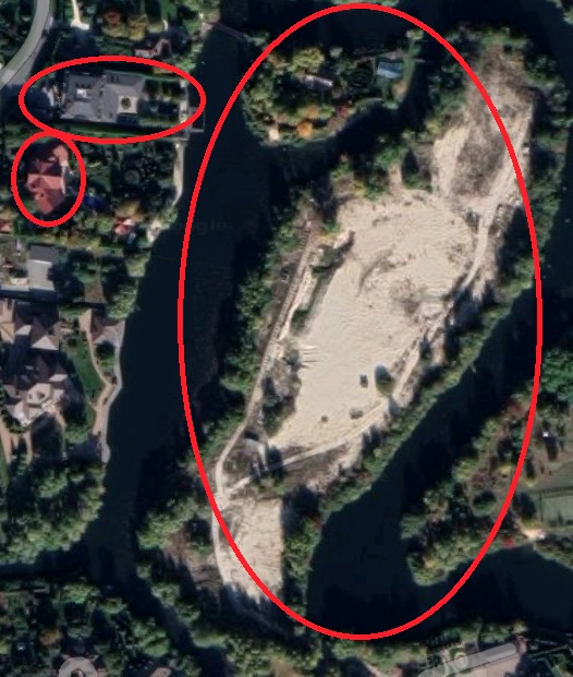 Забудова північної частини острова навпроти маєтків її брата і Ніконова, і весь острів, що належить Льовочкіній, скрін.