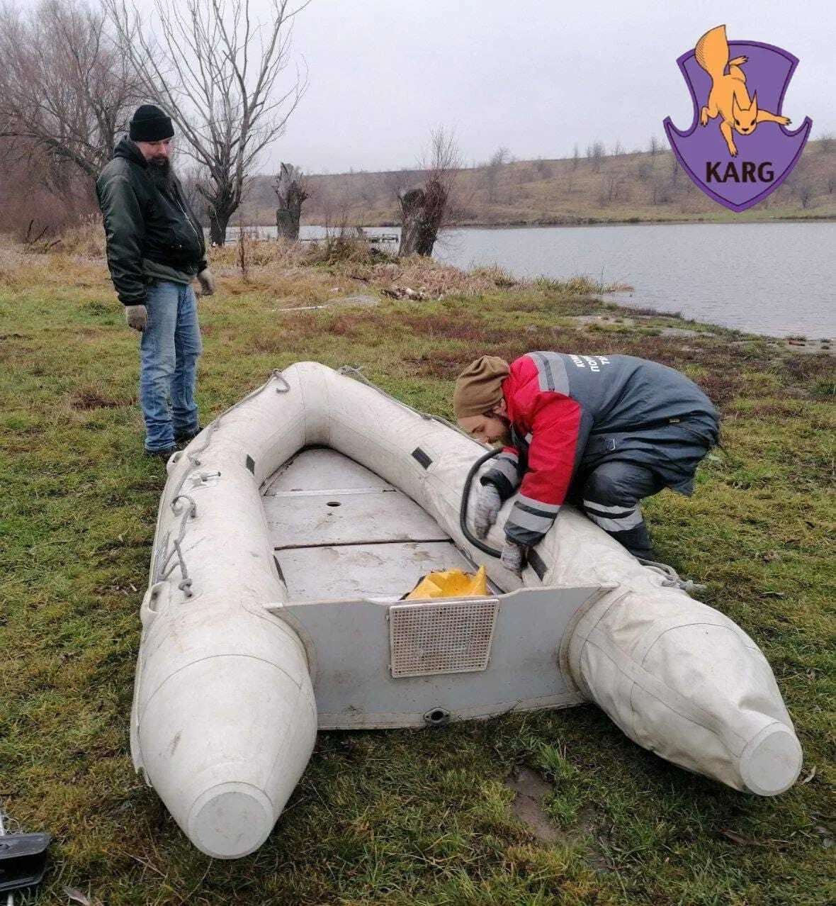 На Київщині врятували двох лебедів, яких намагались вбити браконьєри. Фото dqxikeidqxitkant