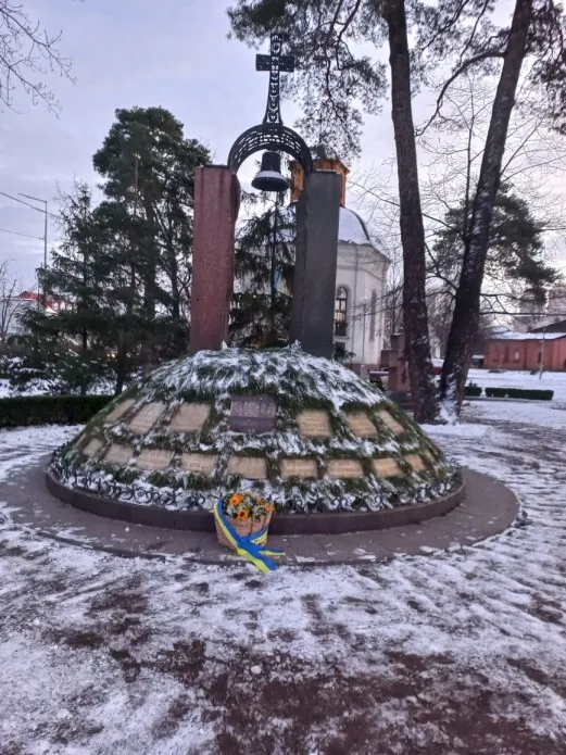 Зеленский почтил ликвидаторов аварии на Чернобыльской АЭС. Фото