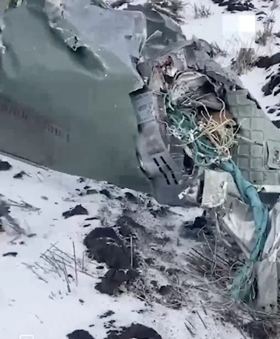 На Волгоградщині заявили про падіння невідомих об’єктів під час атак на Україну: росіяни вимагають пояснень від влади. Фото і відео