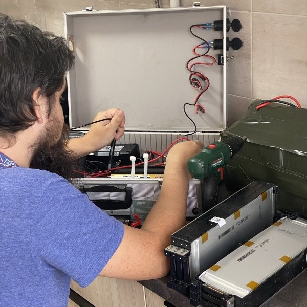 Алексей Вишневский, повербанк