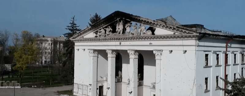 Здание в Мариуполе, мариуполь, разрушения в мариуполе, обстрелы мариуполя, мариуполь жертвы, мариуполь бомбежки, мариуполь руины dqxikeidqxitkant