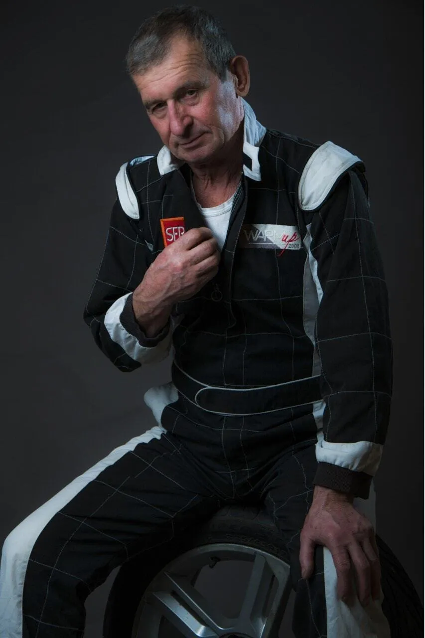 Рятував військових і вивозив людей: під Києвом росіяни вбили автогонщика та каскадера dqxikeidqxitkant