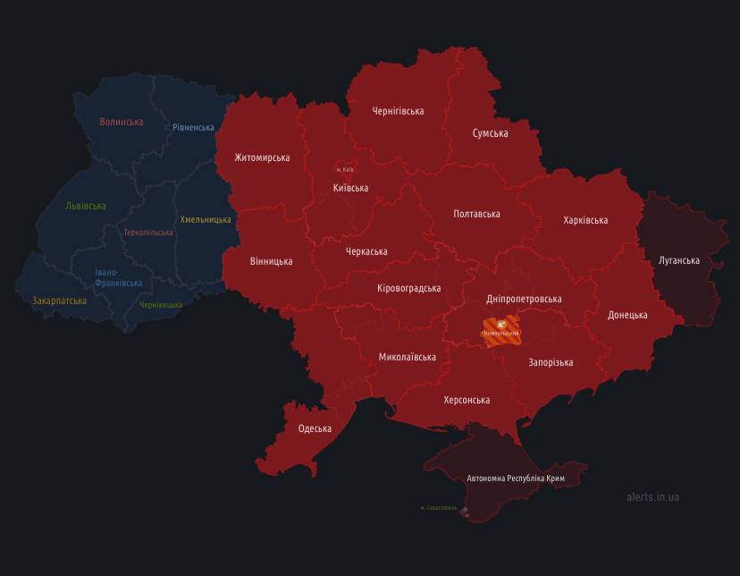 Росія вивела в Чорне море ракетоносії з 16 "Калібрами" dqxikeidqxiqqeant