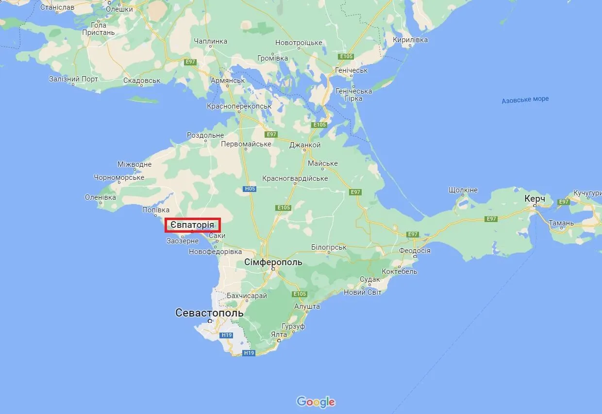 У Криму пролунали вибухи: у мережі з’явилося відео ’’салюта’’