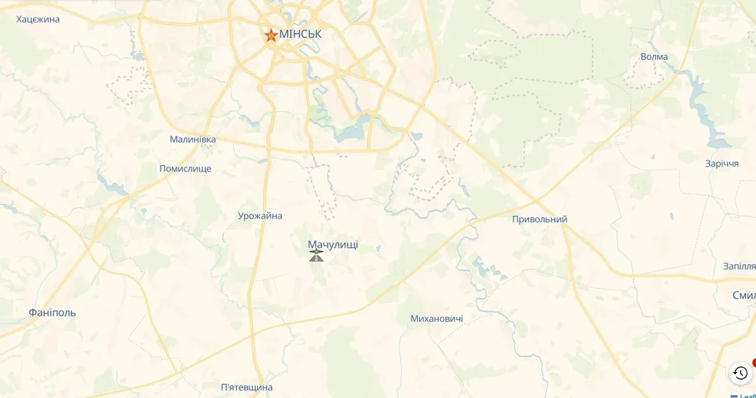 Росія перекидає додаткову авіацію до Білорусі: розвідка Британії оцінила загрозу для України dqxikeidqxidant