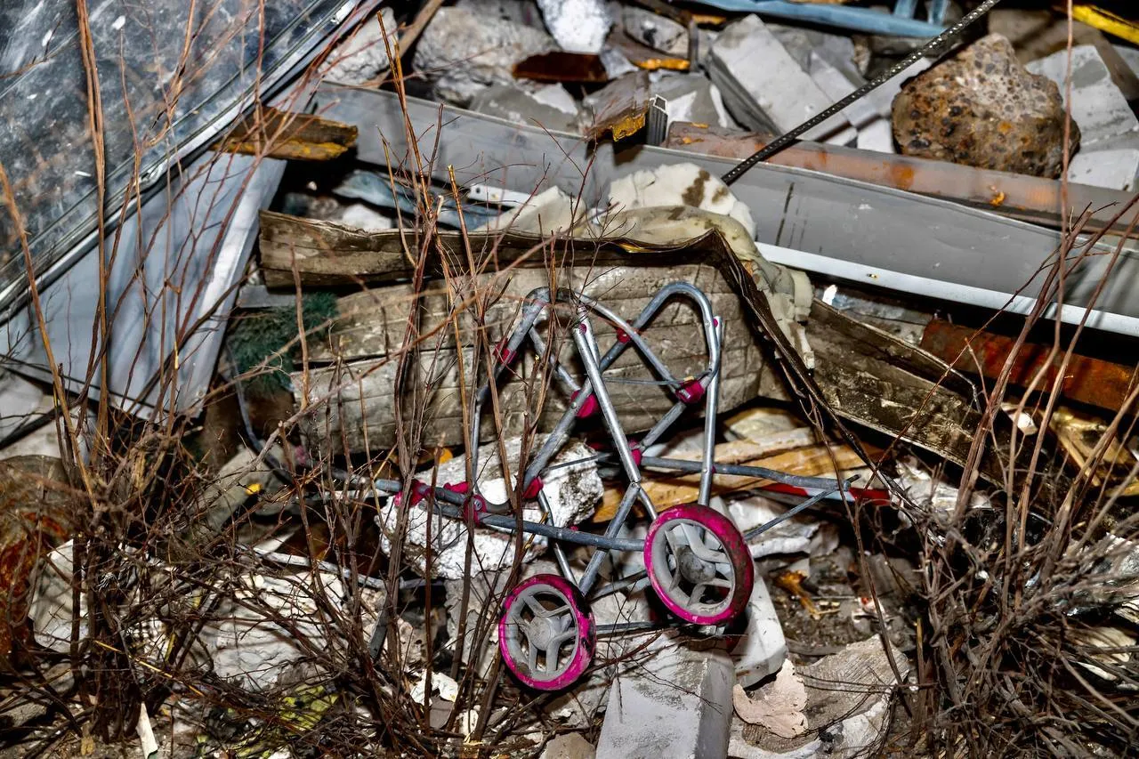 Рятувальна операція у Дніпрі триває