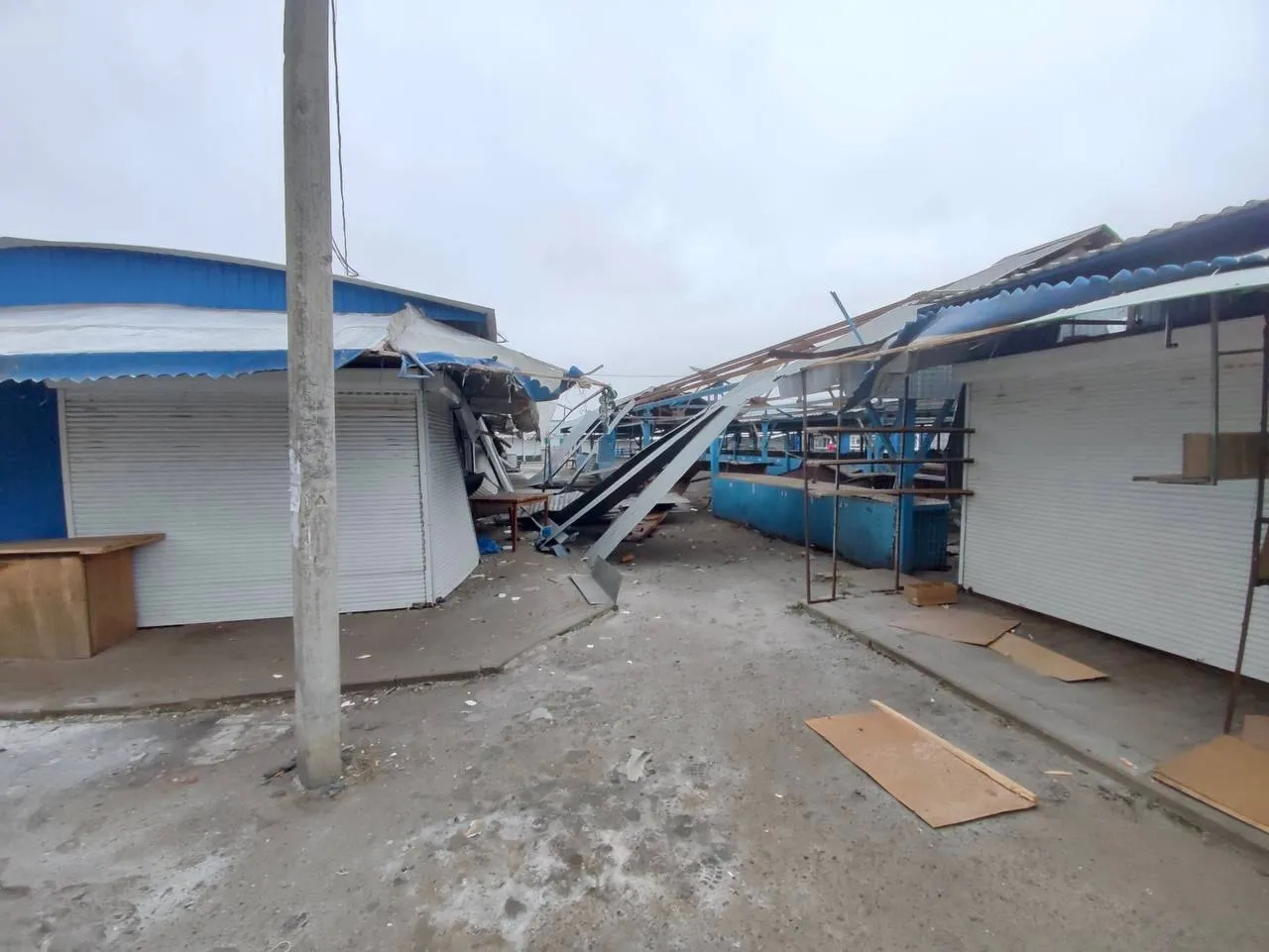 В Белгородской области произошел ’’хлопок’’ на рынке в Шебекино: фото и видео