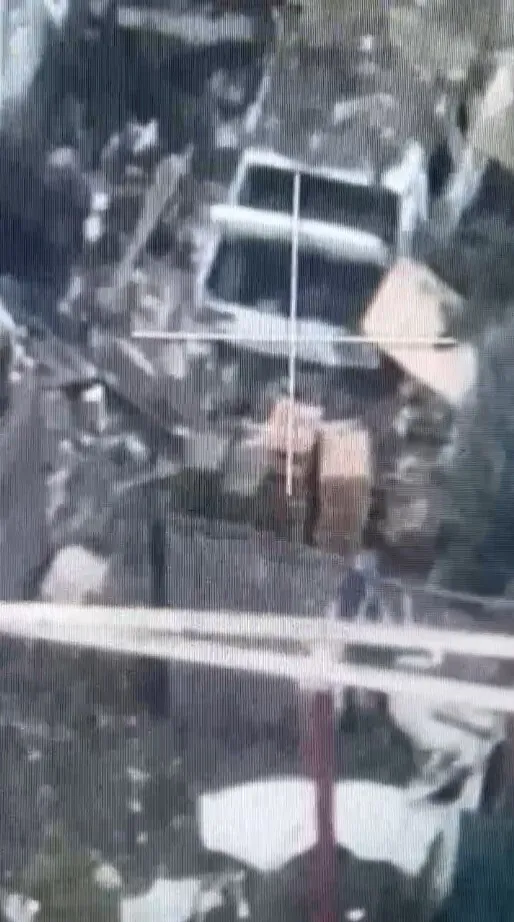 Четвертый сегодня: украинские военные показали, как уничтожили склад боеприпасов оккупантов в Соледаре. Видео dqxikeidqxitkant