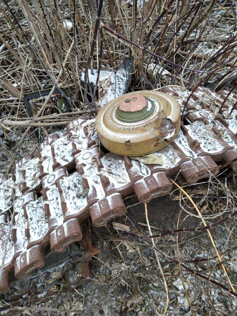 В Харьковской области полицейские обнаружили мины и боеприпасы