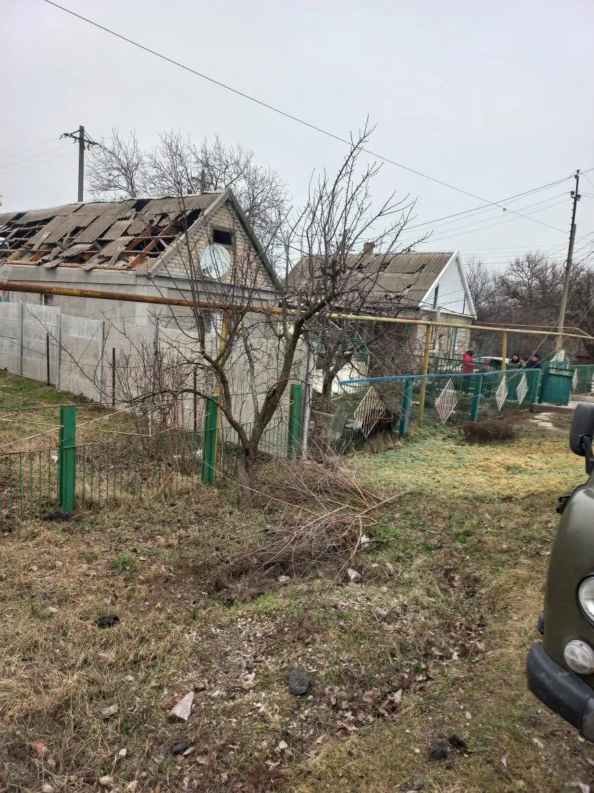 Окупанти вдарили по Запорізькій області ракетами С-300, пошкоджено 10 будинків. Фото dqxikeidqxiqqeant