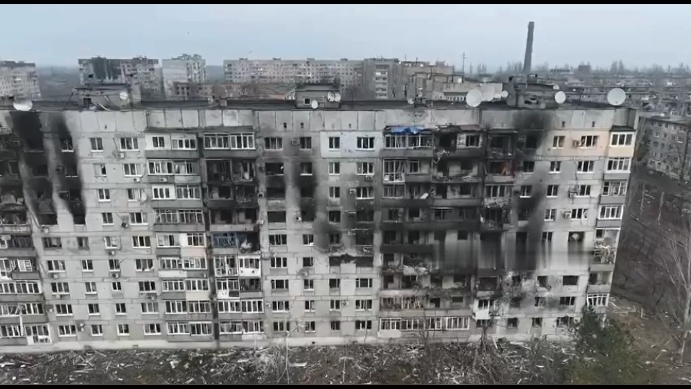 Последствия военных преступлений России в Угледаре