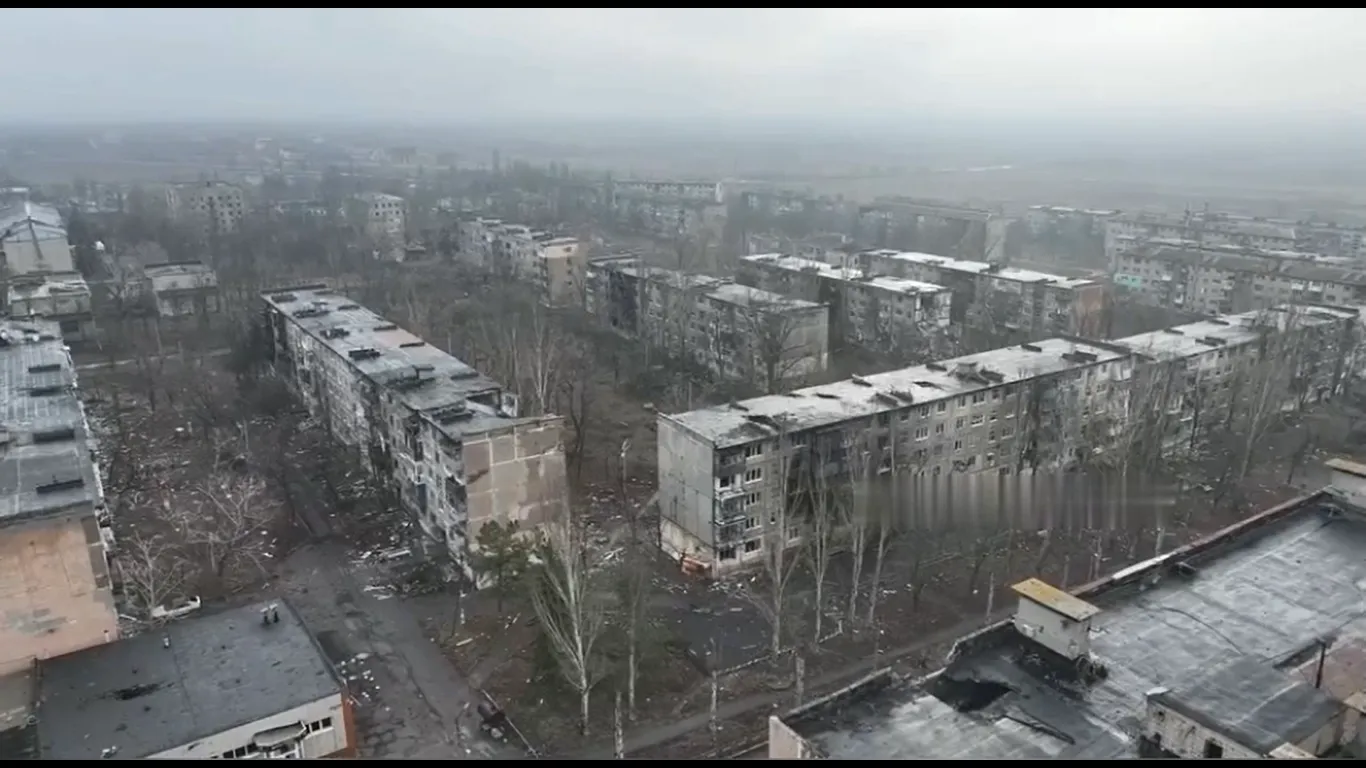 Зруйнований російськими військами Вугледар dqxikeidqxiqqeant