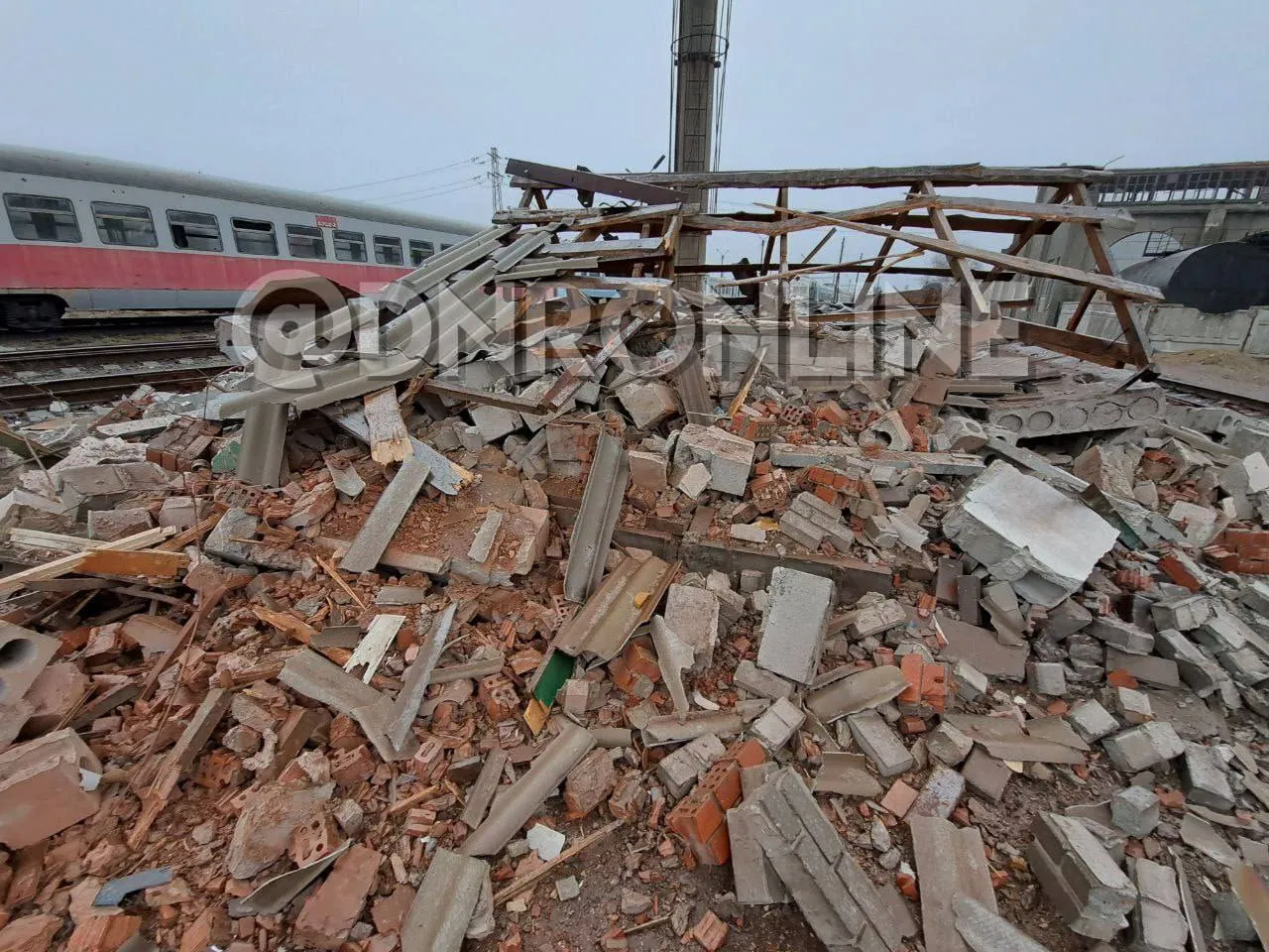 Хорошо досталось! В сети показали последствия ночного ’’хлопка’’ в оккупированном Иловайске dqxikeidqxitkant