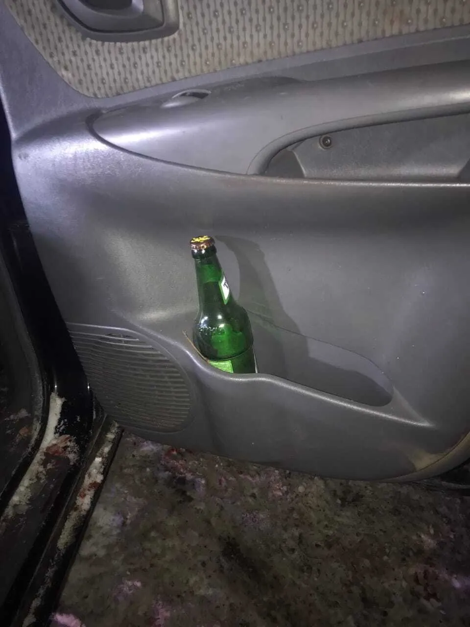 На трасі Одеса – Миколаїв автомобіль із п’яними поліцейськими влетів у фуру: з’явилися подробиці. Фото