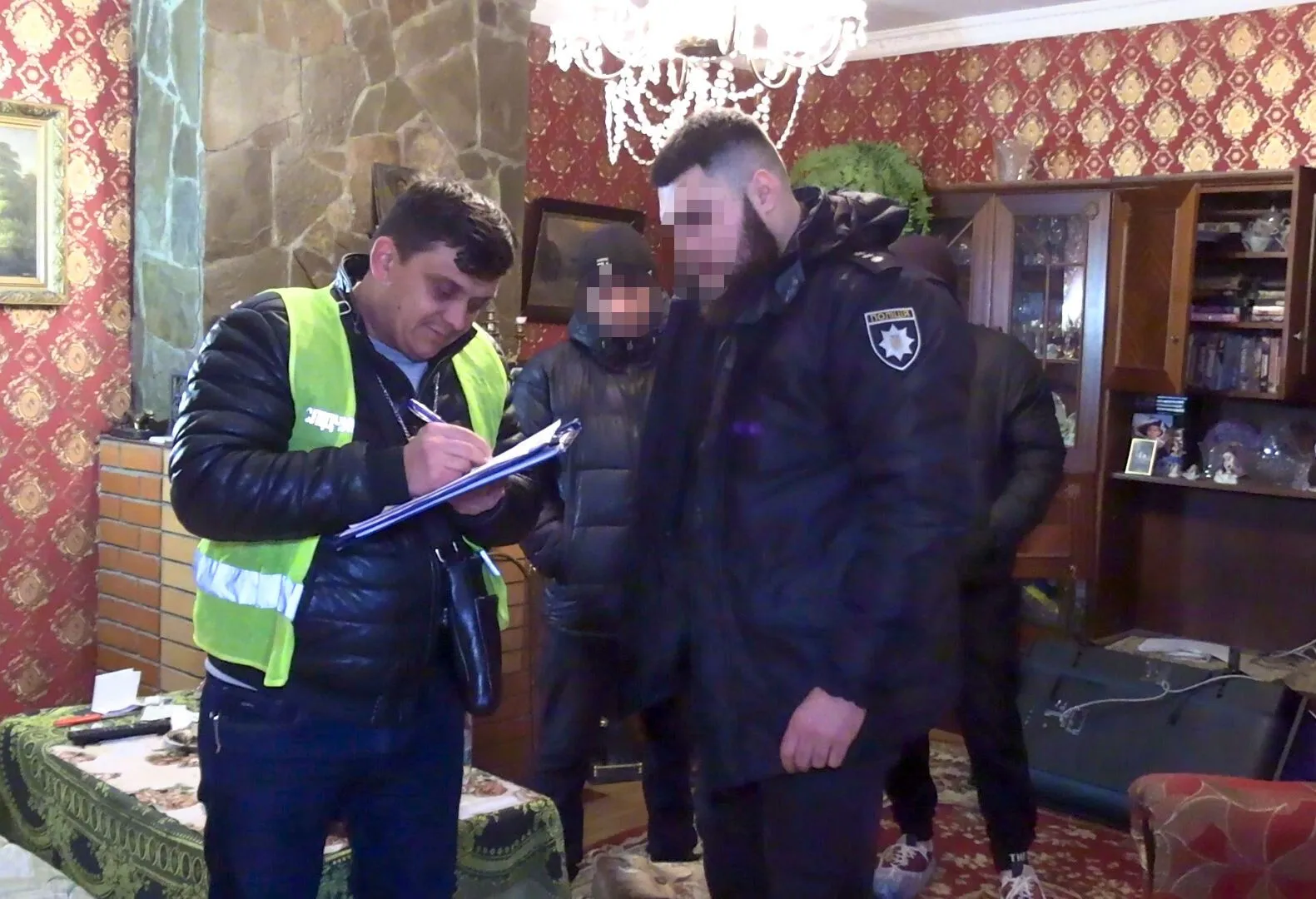 В Киеве мужчина застрелил невестку, а полицейским рассказал о разбойном нападении. Фото и видео dqxikeidqxiqqeant